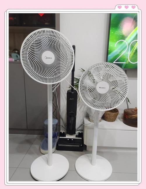 美的和格力电风扇哪个好