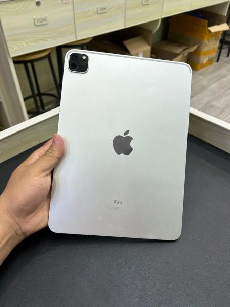 ipadpro11英寸第三代是哪一年的
