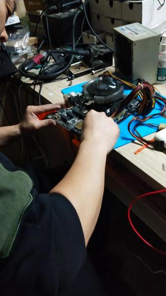 电脑主板维修都有什么专业的工具_电脑主板维修需要哪些设备_百度...