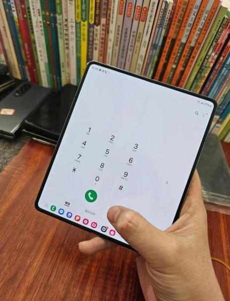 三星zflip4不显示5g